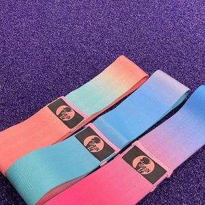 Workout booty bands. 3 in a pack ,small medium and large band.